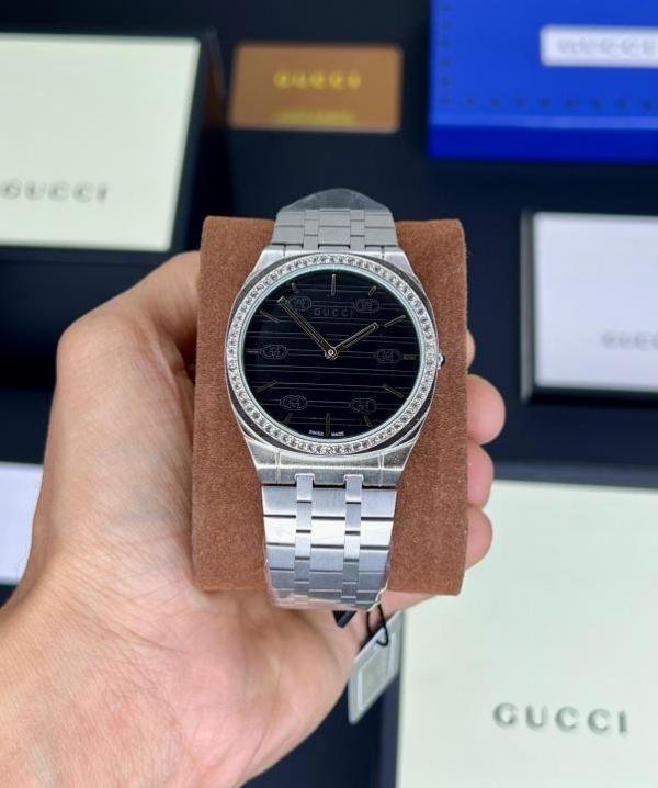 GUCC_I WATCH SLIM JAPAN
