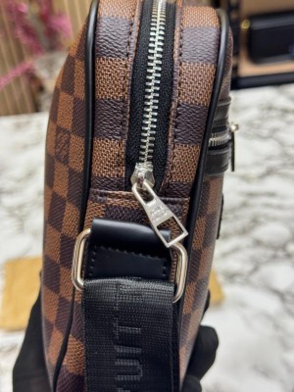 Loui_s vuitton danube side bag premium quality with dust bag (brown checks)