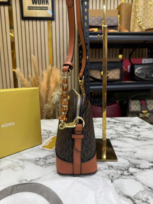 Michael_Kors Jet Set Charm Logo Dome Saffiano Leather Crossbody Bag (Brown-23032)