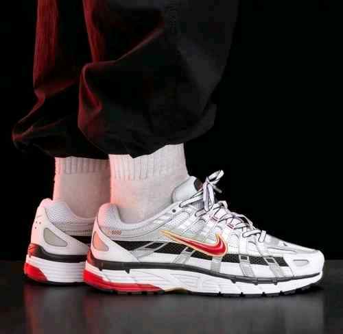 Nikee P 6000 Metallic Varsity Red