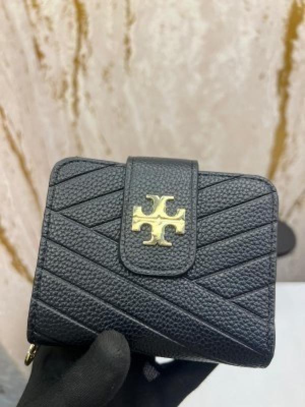TORY BURC_H PREMIUM WALLET WITH OG BOX AAA 9111 ( BLACK)