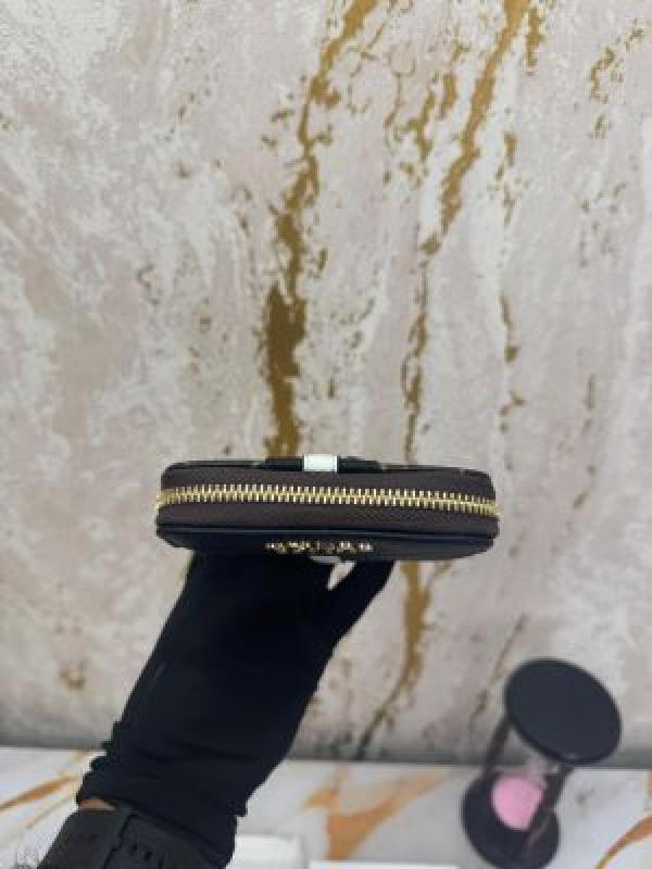 Guess Zipper Wallet With Box Dust Bag (GXD007-coffee)