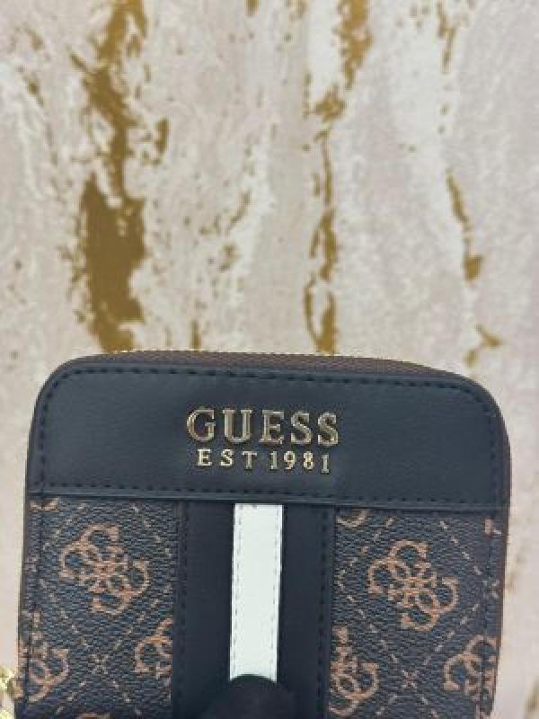 Guess Zipper Wallet With Box Dust Bag (GXD007-coffee)