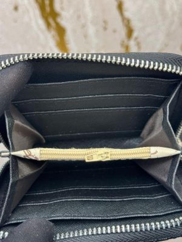 Guess Textured Zippy Wallet With Box And Dust Bag (GXD003_Black)