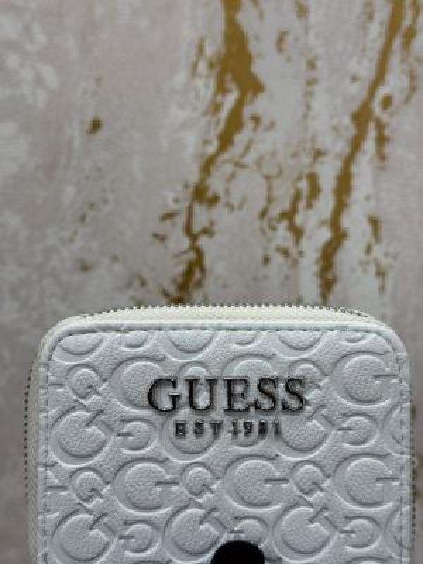 Guess Zipper Wallet With Box And Dust Bag (White-GXD003)