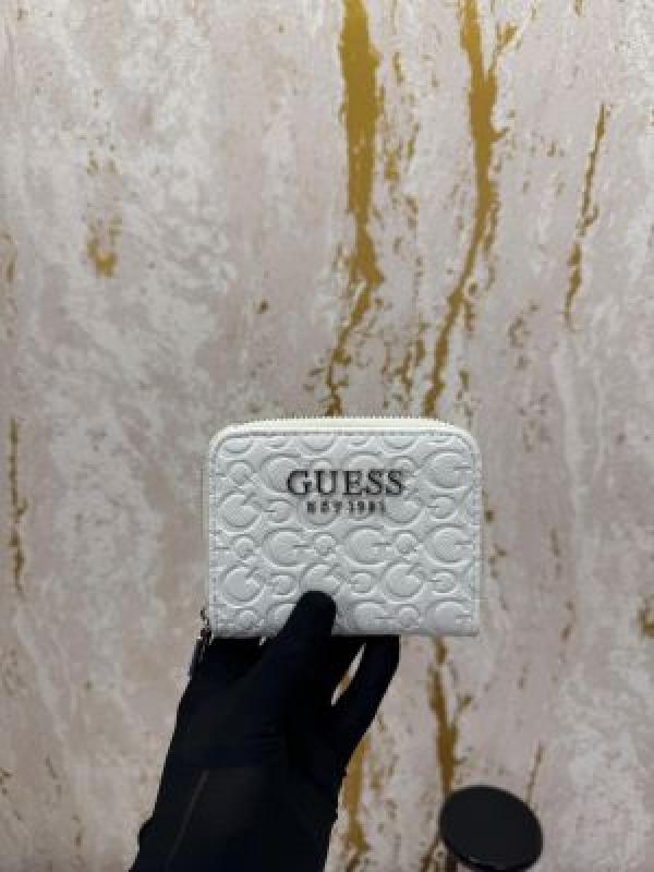 Guess Zipper Wallet With Box And Dust Bag (White-GXD003)