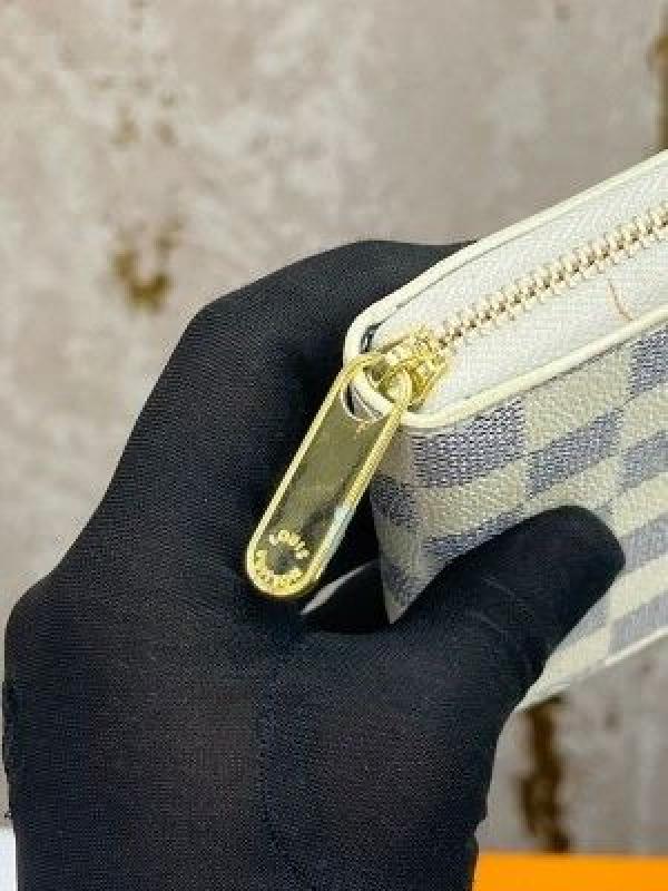 Loui_s Vuitton damier azur zippy wallet (aaa60067-white)
