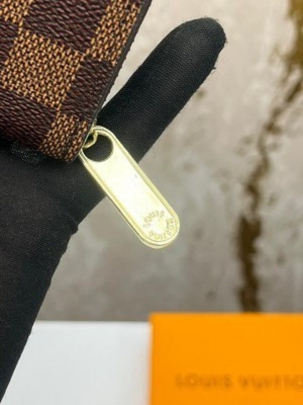 Loui_s vuitton premium zippy wallet (aaa60067-old style)