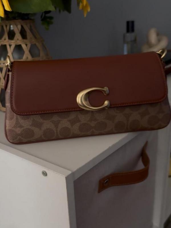 Coac_h Jet Shoulder Bag In Beige Premium Quality Article With Magnetic Box And Dust Bag (CAM-16)