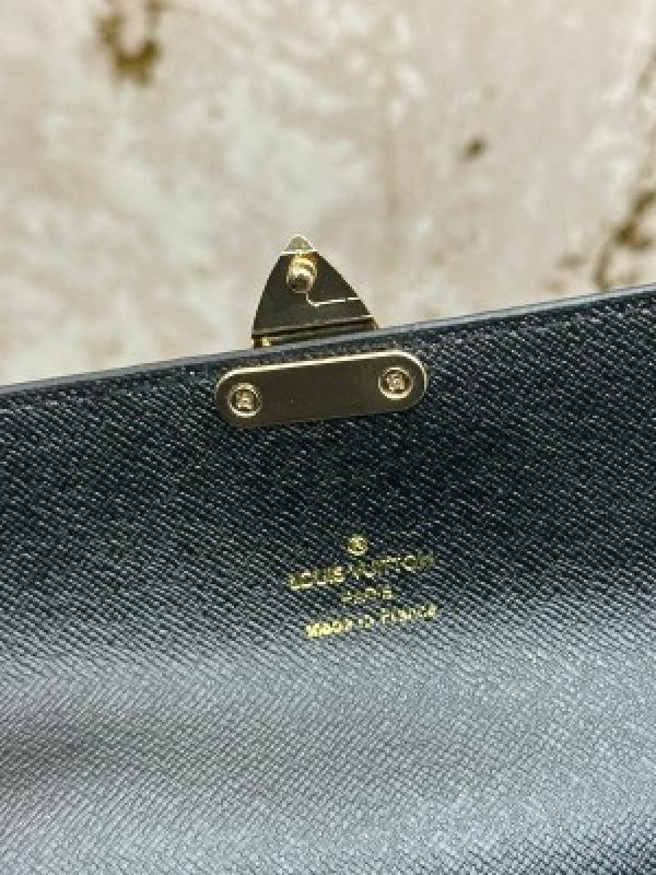Loui_s Vuitton long premium wallet with og box lv2023 - black flower