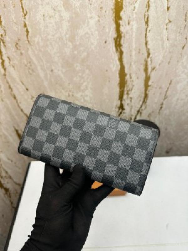Loui_s vuitton long premium wallet with og box lv2023 - hagrid