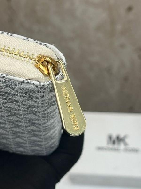 MICHAEL KOR_S MINI PREMIUM WALLET WITH OG BOX MK 60067 - WHITE