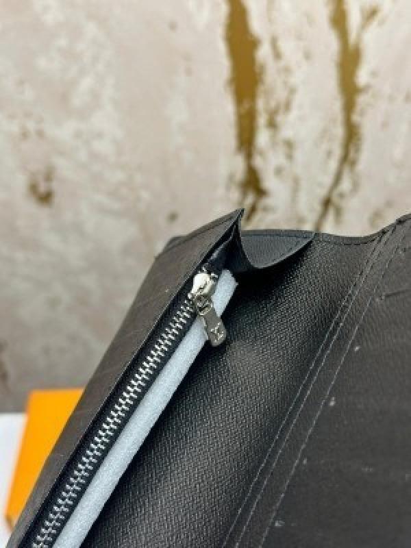 LOUI_S VUITTON PREMIUM WALLET (BLACK GRID-AAA62665)