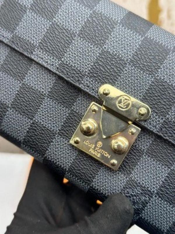 LOUI_S VUITTON PREMIUM WALLET WITH BOX PL3128 (BLACK DAMIER )