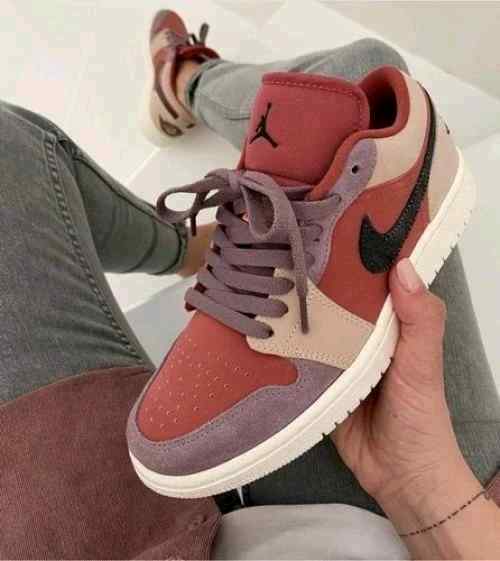 nikee jordan retro 1 low Canyon Rust for her