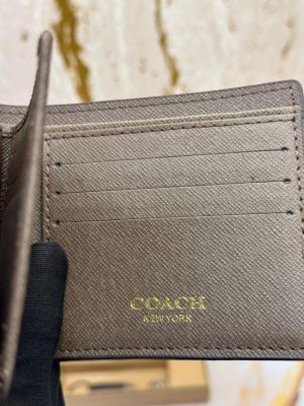 COACH_SIGNATURE_CC_MONOGRAM_WALLET_COMBO_WITH_BOX_AND_CARRYBAG