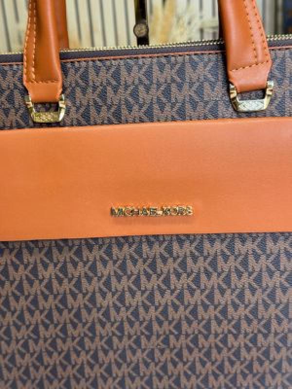 Michael_Kors Flap Mk Print Laptop Bag Premium Quality With Strap (Brown 1977-5)