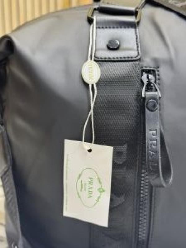 Prad_a Premium Quality Travel duffle bag with strap Zpa3025