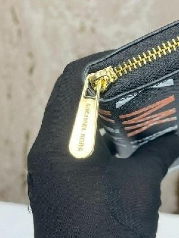 MICHAEL KOR_S LONG PREMIUM WALLET WITH OG BOX MK3051 BLACK