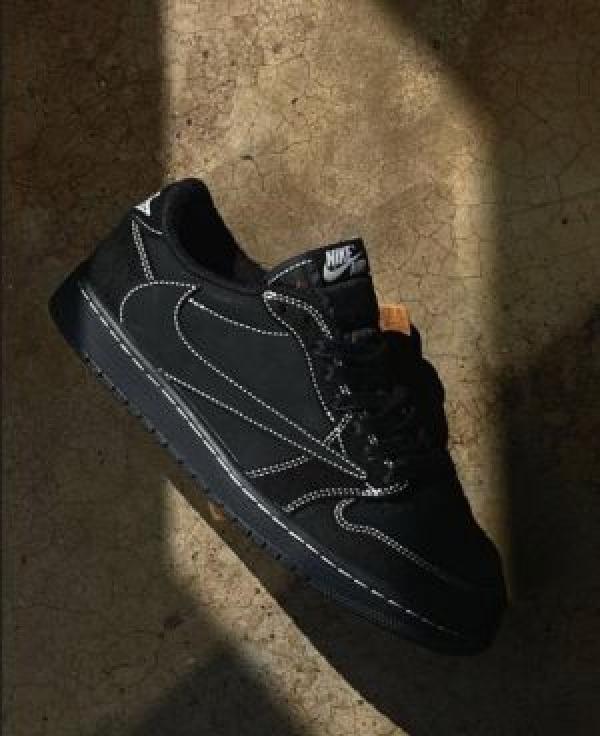 Jordan 1 Low Travis Scott phantom Black With Full Accessories For Mens 493