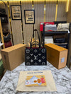 Loui_s Vuitton OnTheGo PM Bi-colour With Double Og Box And Dust Bag (Black)