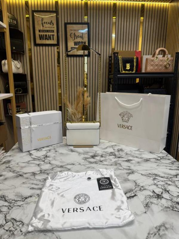 Versace_Jeans_Couture_Saffiano_Lock_Crossbody_Bag_With_Box_And_Dust_Bag_Including_Carry_Bag_(VA029-White)