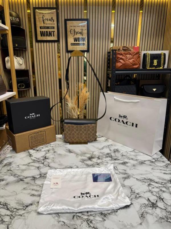 Coach_Idol_Bag_Signature_Shoulder_Bag_With_Double_Og_Box_And_Dust_Bag_Including_Carry_Bag_(C339-Black)