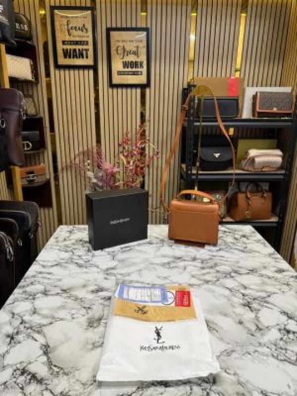 Yves Saint Laurent YSL Cassandra Top Handle Bag With Box And Dust Bag (150-Brown)