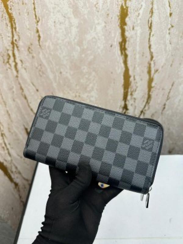 LOUI_S VUITTON DOUBLE ZIPPER PREMIUM WALLET WITH BOX 078- (BLACK SQUARE)