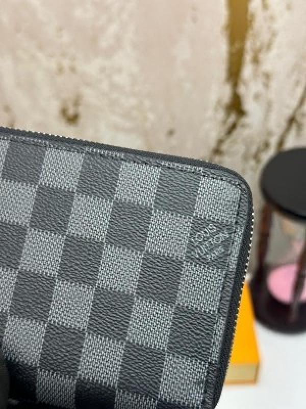 LOUI_S VUITTON DOUBLE ZIPPER PREMIUM WALLET WITH BOX 078- (BLACK SQUARE)
