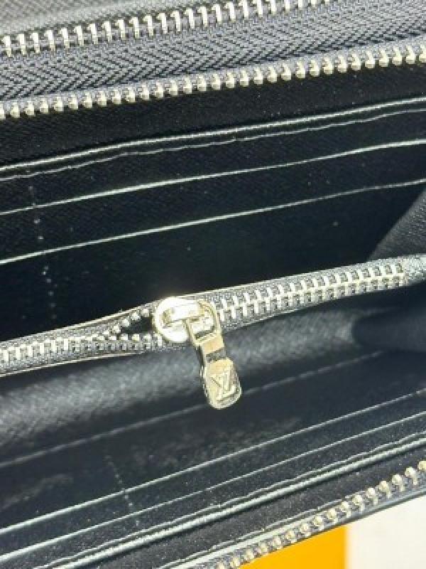 Loui_s vuitton double zipper premium wallet with box 078- (black flower)