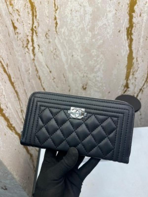 CHANEL_LONG_ZIPPER_WALLET_WITH_BOX_(CHANEL-60017_SILVER)