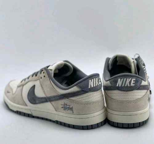 nikee sb dunk low x stussy rice white carbon
