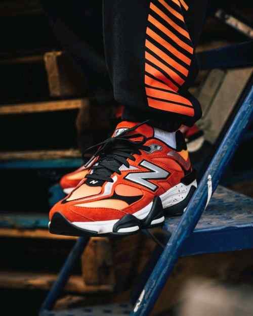 Neww Balance 9060 Fire Sign
