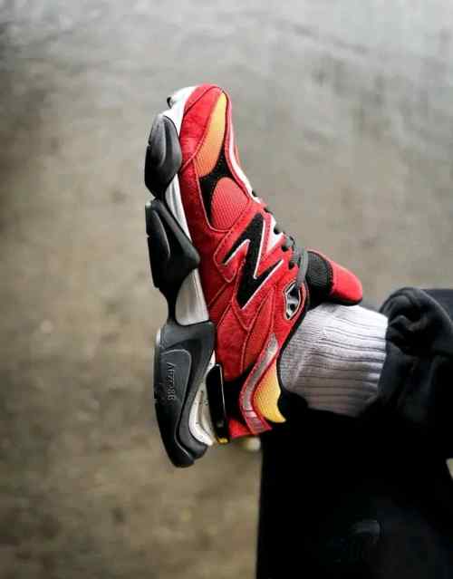 Neww Balance 9060 Fire Sign