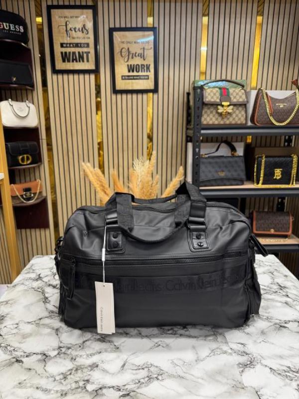 Calvin_Klein Premium Quality Travel Duffle Bag (Z0823-2-Black)