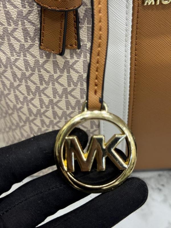 Michael_Kors Signature Tote Bag With Dust Bag Premium Quality (Beige brown)