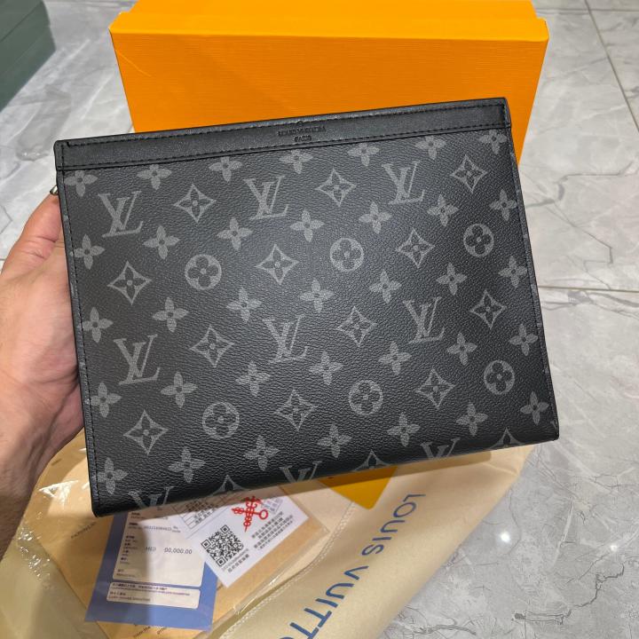 Loui_s vuitton voyage mm leather messenger pouch with ogbox bills etc