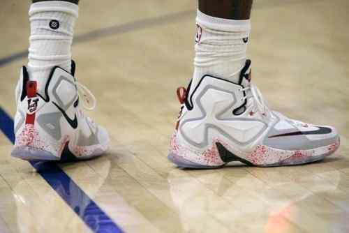 nikee lebron 13 horror flick