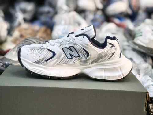 Neww Balance 530 White Navy