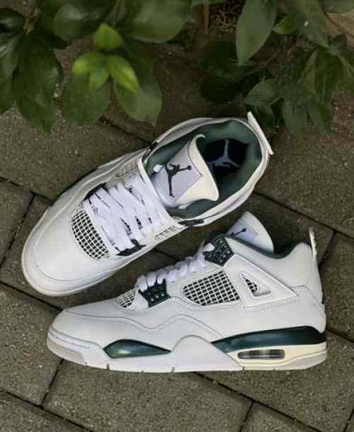 Jordan Retro 4 OXIDISED GREEN SEMI UA