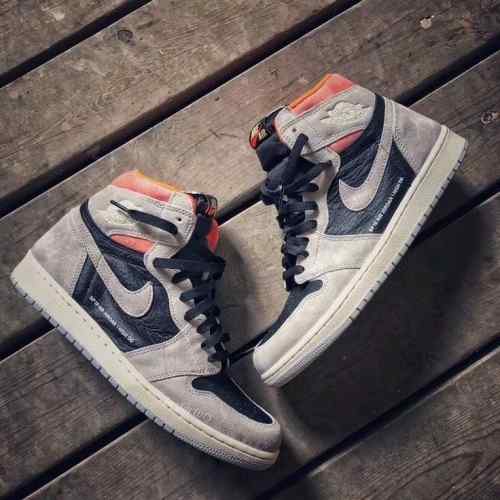 jordan retro 1 high og GREY HYPER CRIMSON semi ua