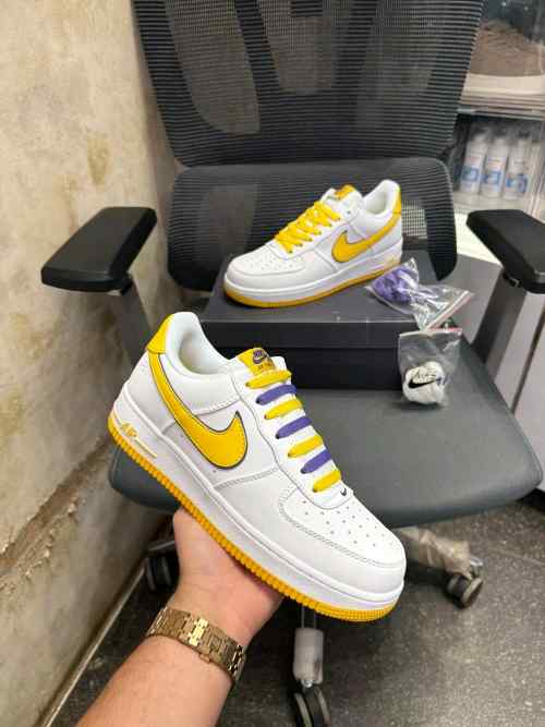 NIKEE AIRFORCE 1 KOBE BRYANT LAKERS HOME