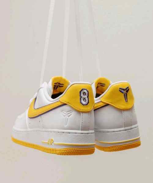 NIKEE AIRFORCE 1 KOBE BRYANT LAKERS HOME