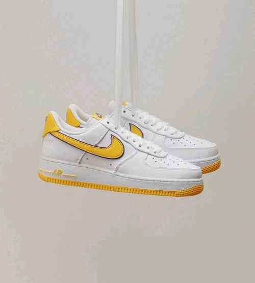 NIKEE AIRFORCE 1 KOBE BRYANT LAKERS HOME