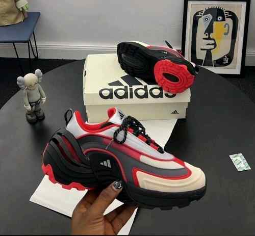 Adidass Wonder Runner Turbo Red
