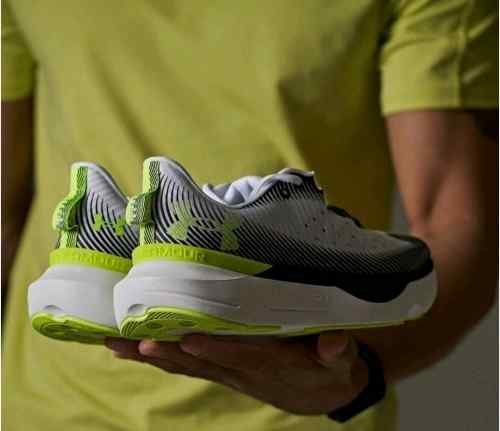 Underr Armour infinite Pro