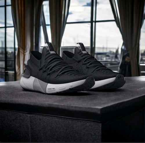 Underr Armour HOVER PHANTOM 3 BLACK WHITE