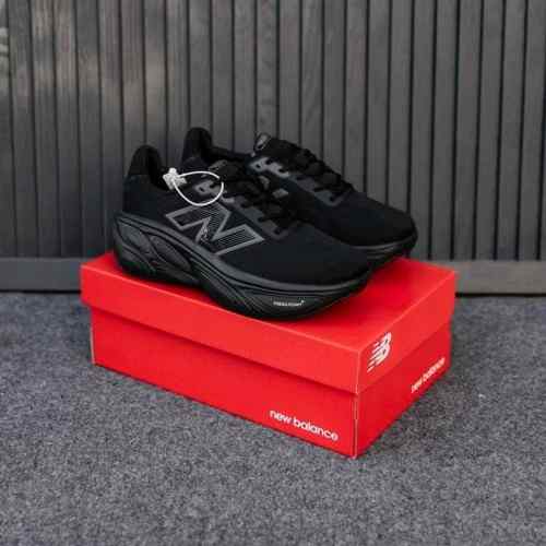 New Balancee Fresh Foam X More Evoz V5 Triple Black