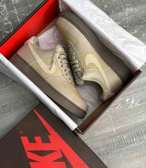 NIKEE AIRFORCE 1 LOW KHAKI OLIVE